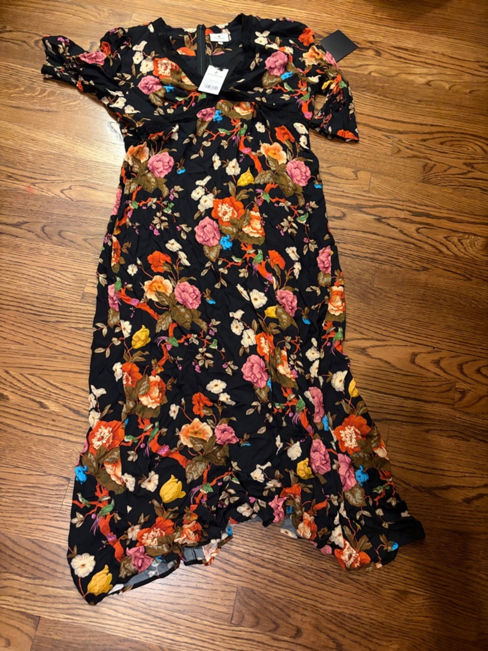 Tuckernuck Baroque Floral XXL dress